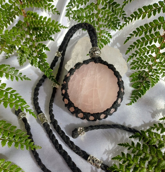 Rose Quartz Macrame