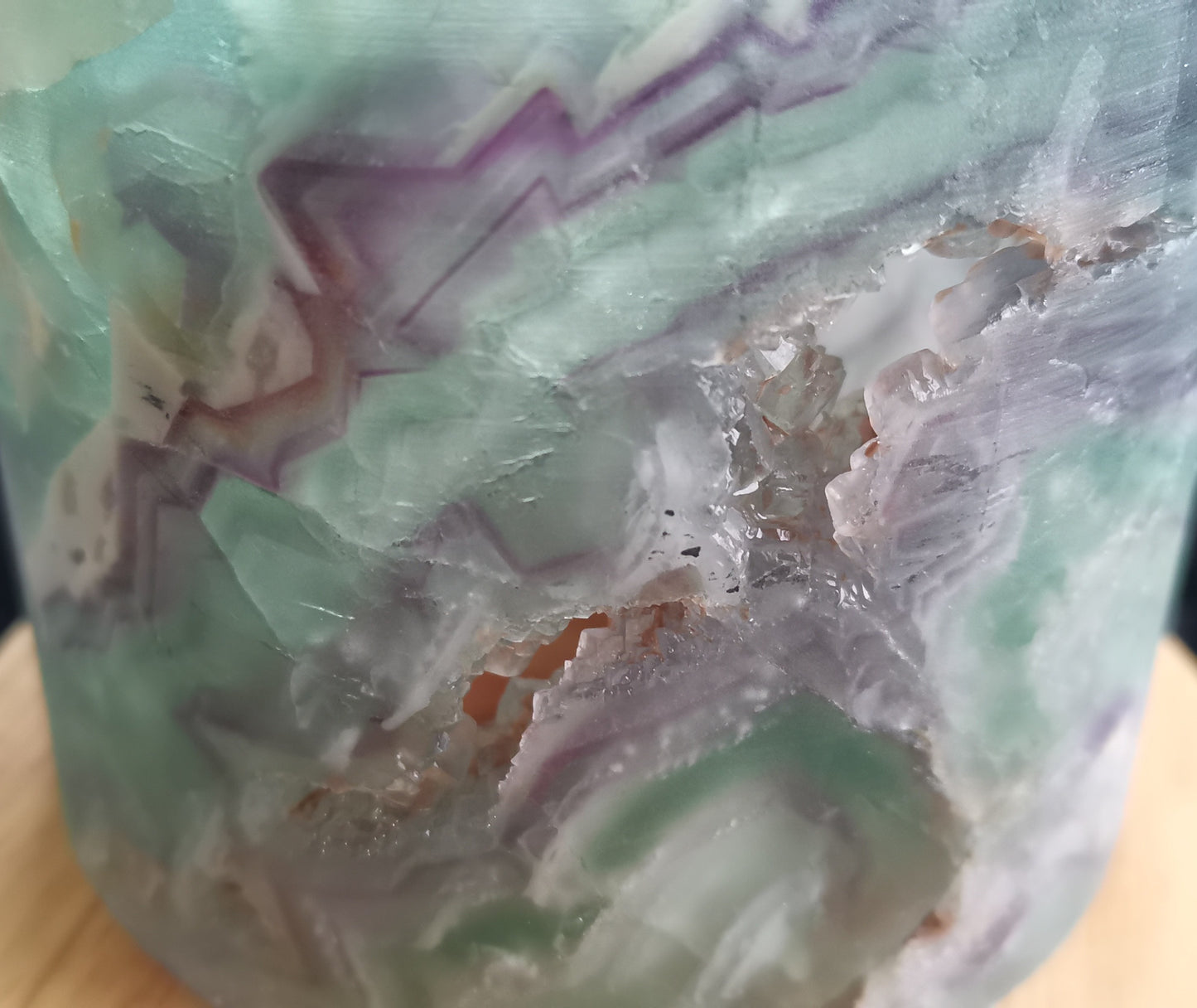 Fluorite Lamp